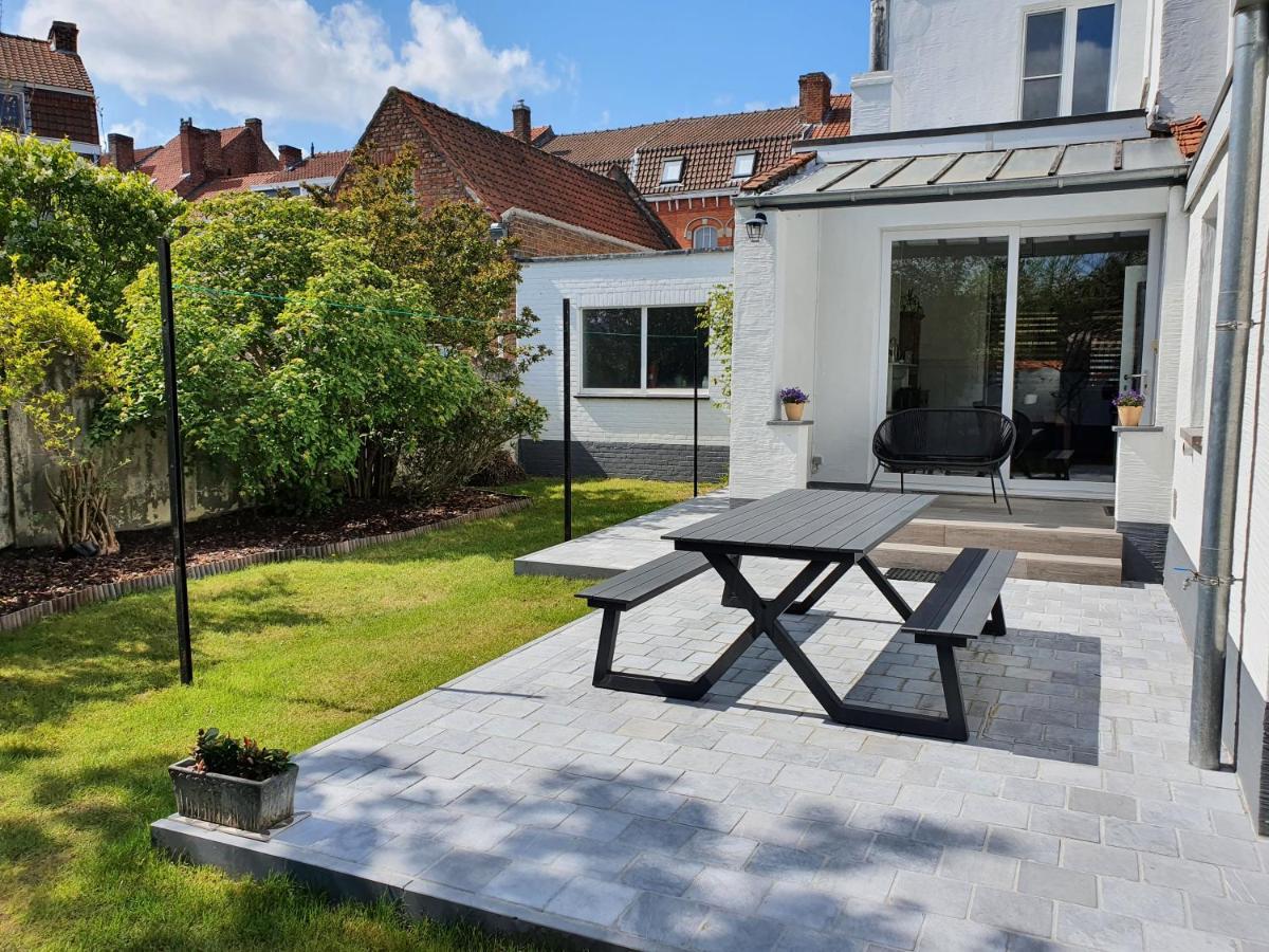 Trendy, Authentieke Woning Met Groot Terras En Tuin Villa Bruges Luaran gambar