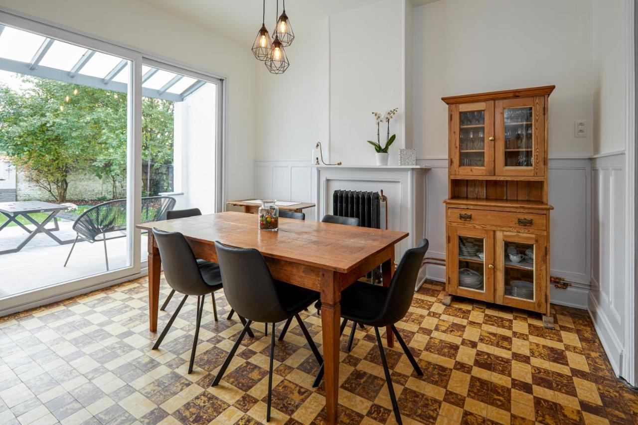 Trendy, Authentieke Woning Met Groot Terras En Tuin Villa Bruges Luaran gambar